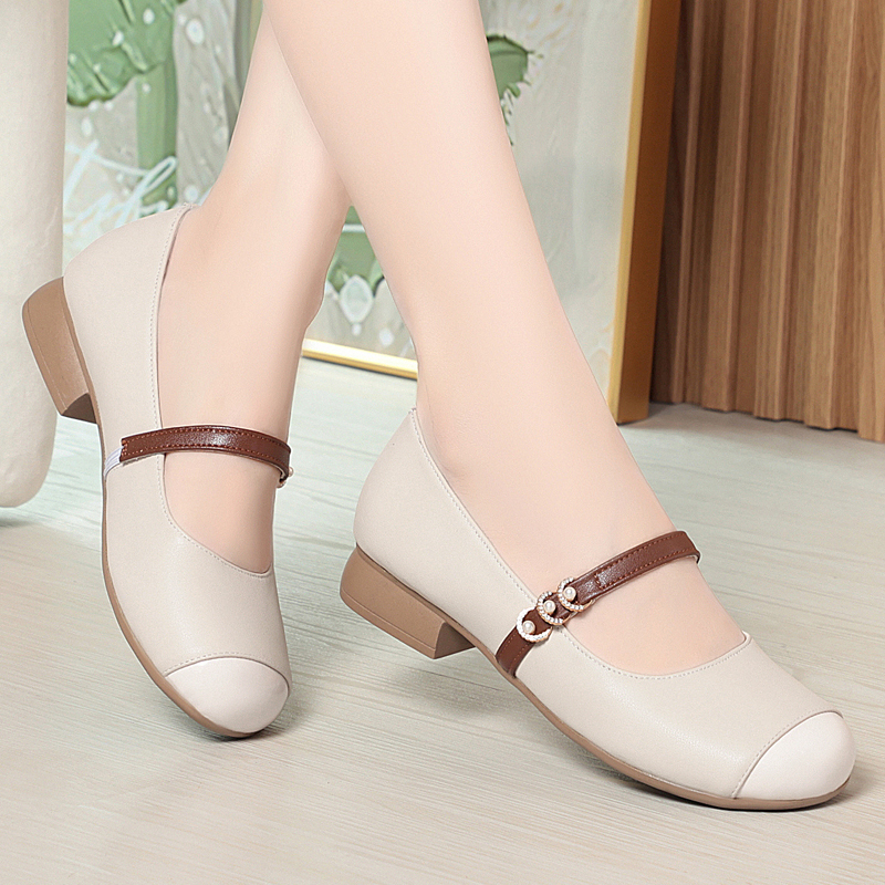 AIYUQI Mary Jane Shoes Women's - огляд і ціна Leather Work Heels