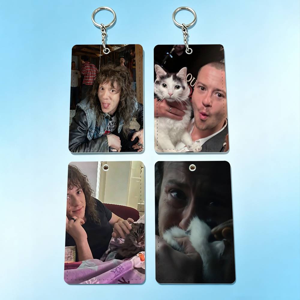 actor J-Joseph Quinn Cat Badge - огляд і ціна Leather Work Leather