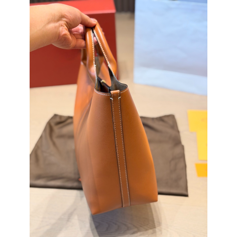 Tote Bag Vertical Bar Metal Ha - огляд і ціна Leather Work Leather